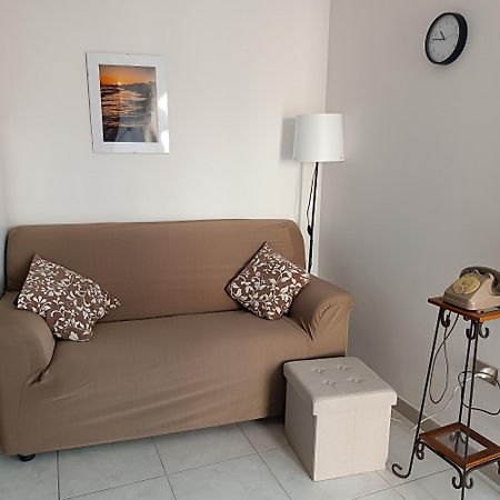 Muro Lucano Casina In Collina Con Vista Suggestiva 아파트 외부 사진