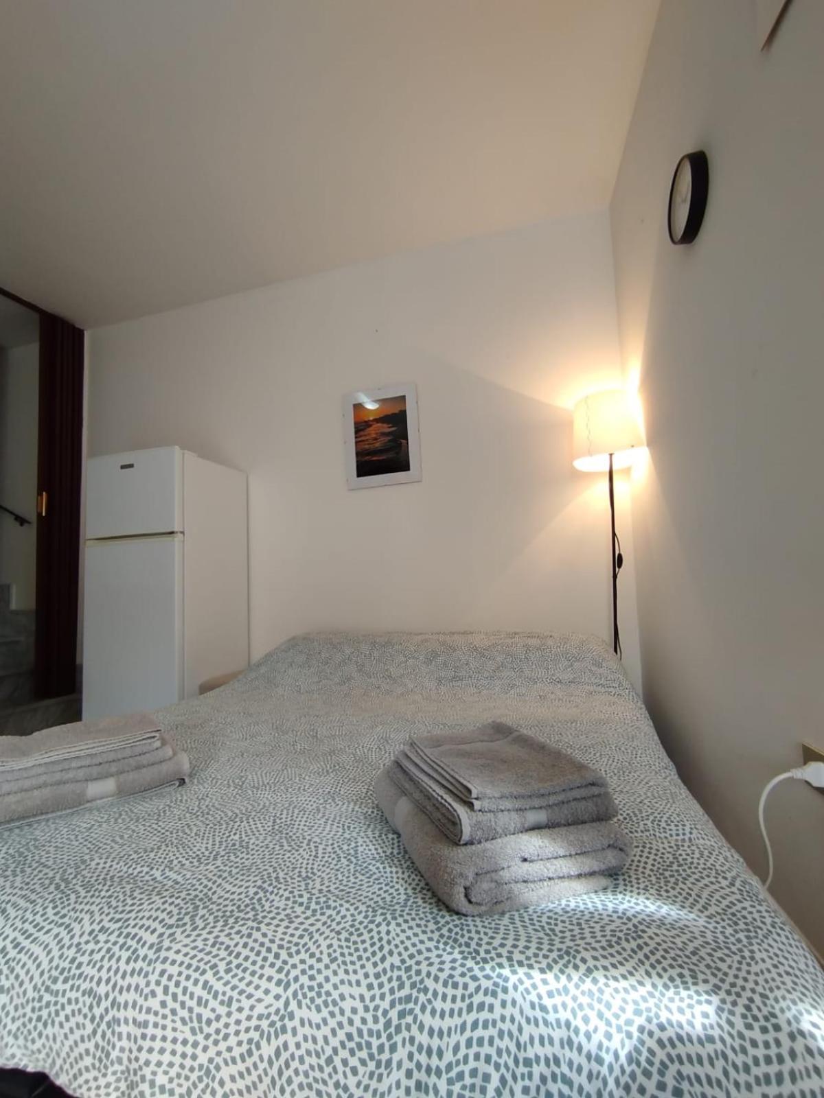 Muro Lucano Casina In Collina Con Vista Suggestiva 아파트 외부 사진